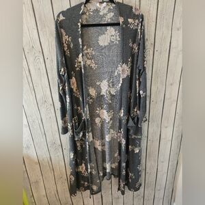 LuLaRoe Sarah Duster Cardigan Dahlia Floral Gray Ribbed Size L